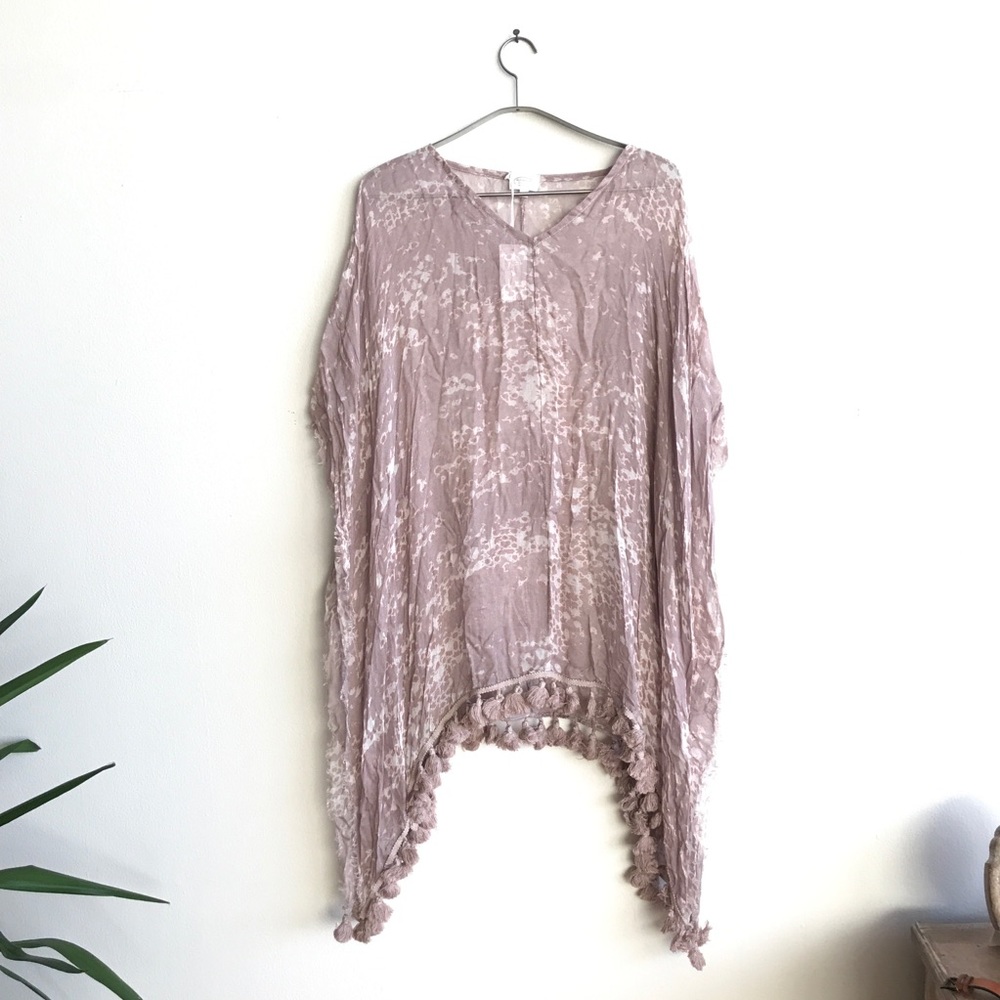 🛑SOLD🛑Unworn sheer boho poncho style top